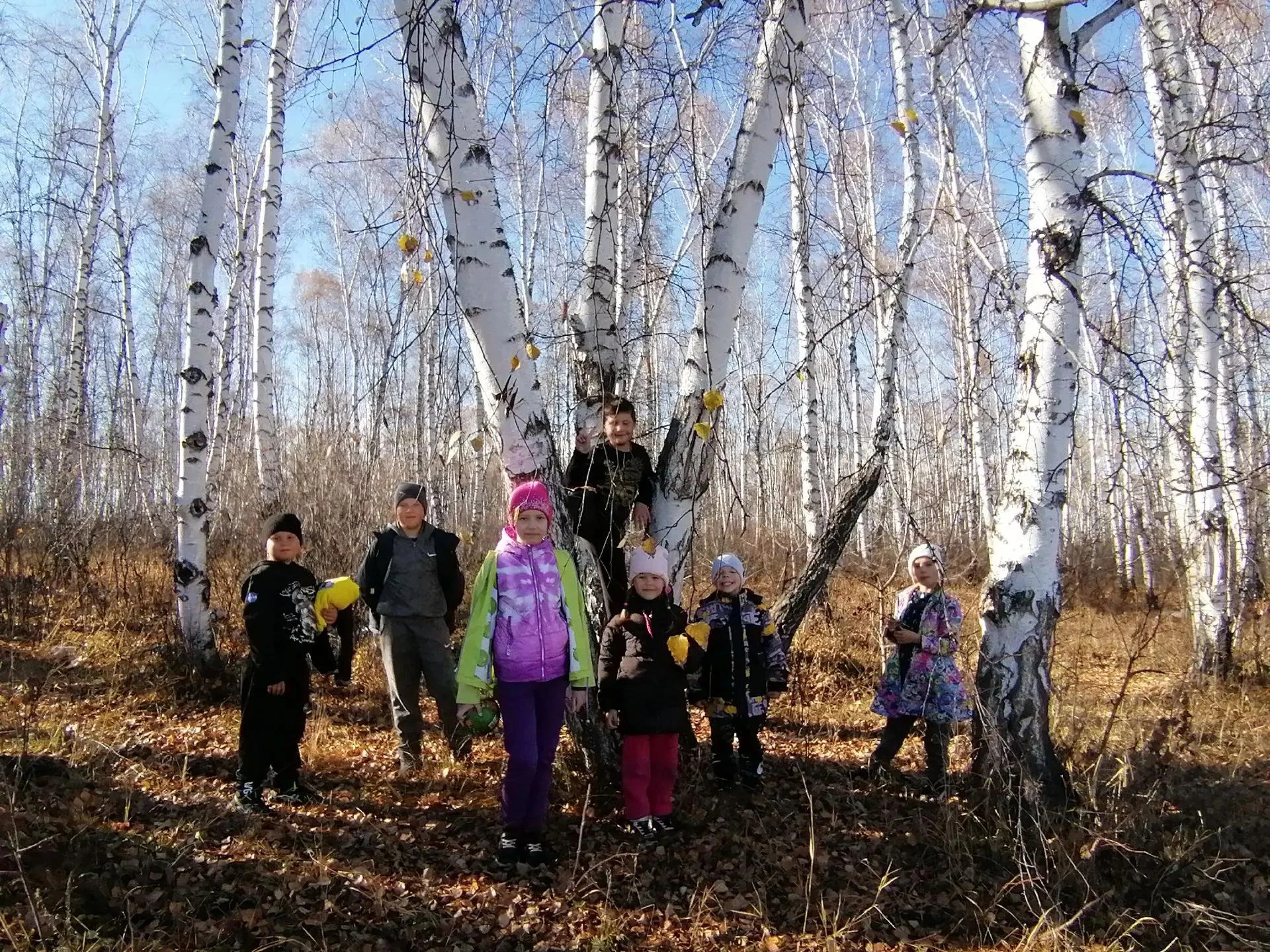 🍂🌲 День здоровья в МОУ «Верхне-Кукутская НШДС»: осенний поход 1–4 классов 🌲🍂