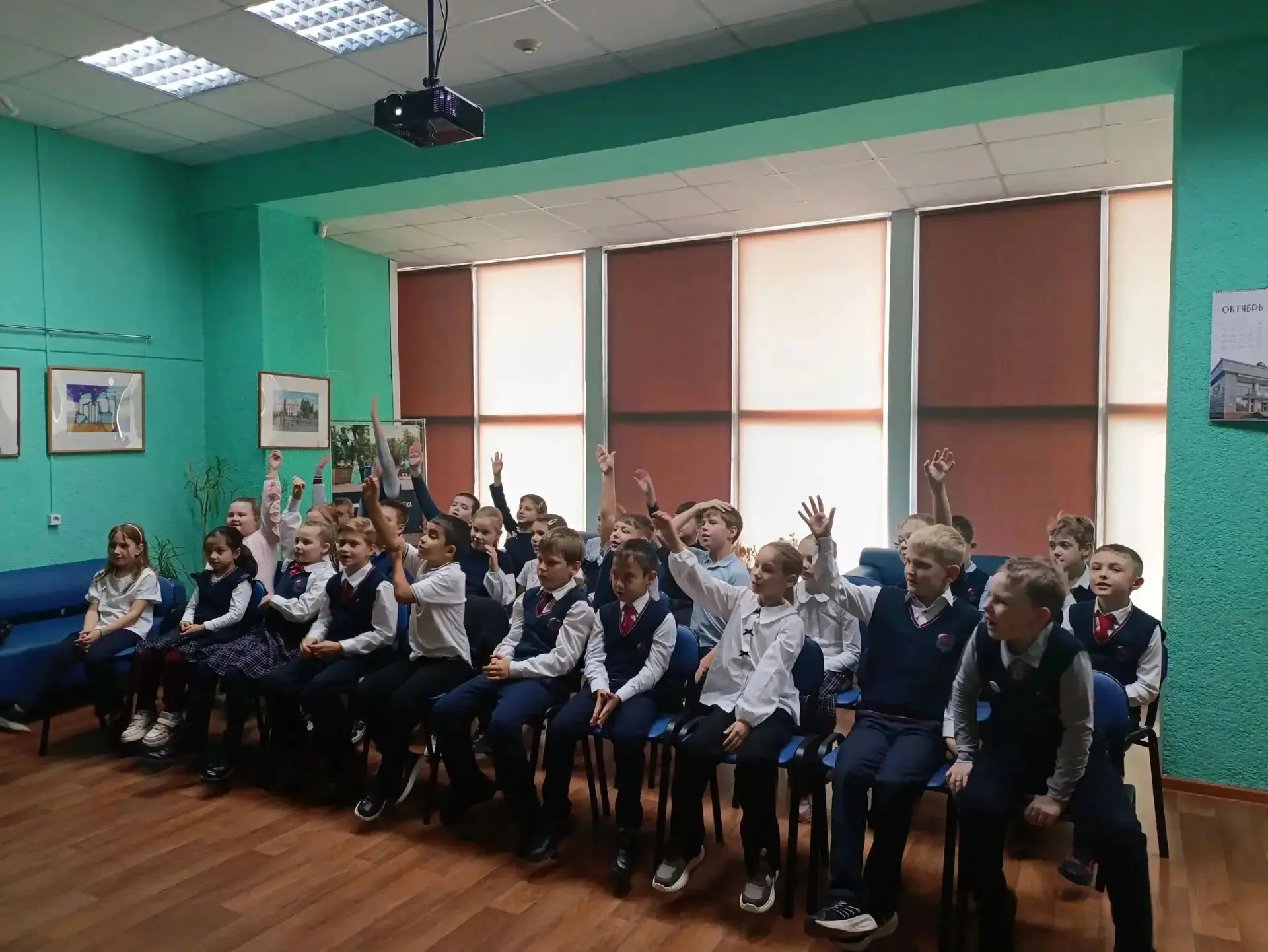 🐾 «О братьях наших меньших»: как прошёл праздник в библиотеке № 10!