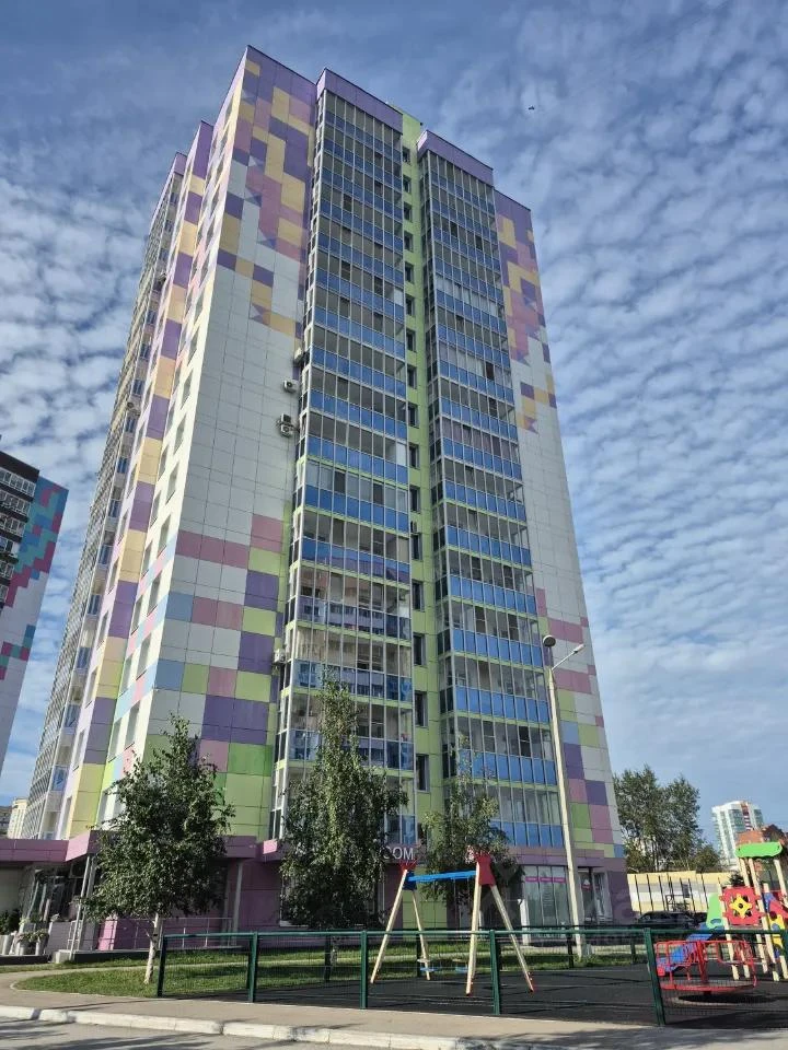 Сдам без посредников: 1-комнатная квартира, 49м²
