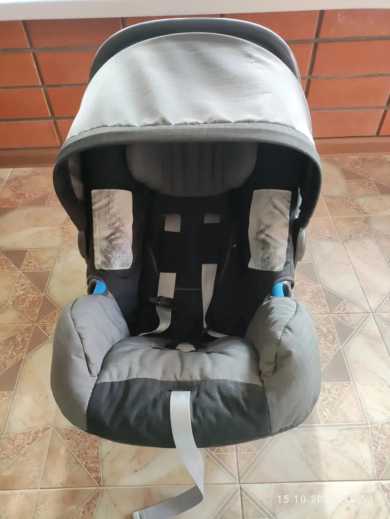 Отдам бесплатно детское автокресло 0-13 кг, тел. 89298313038