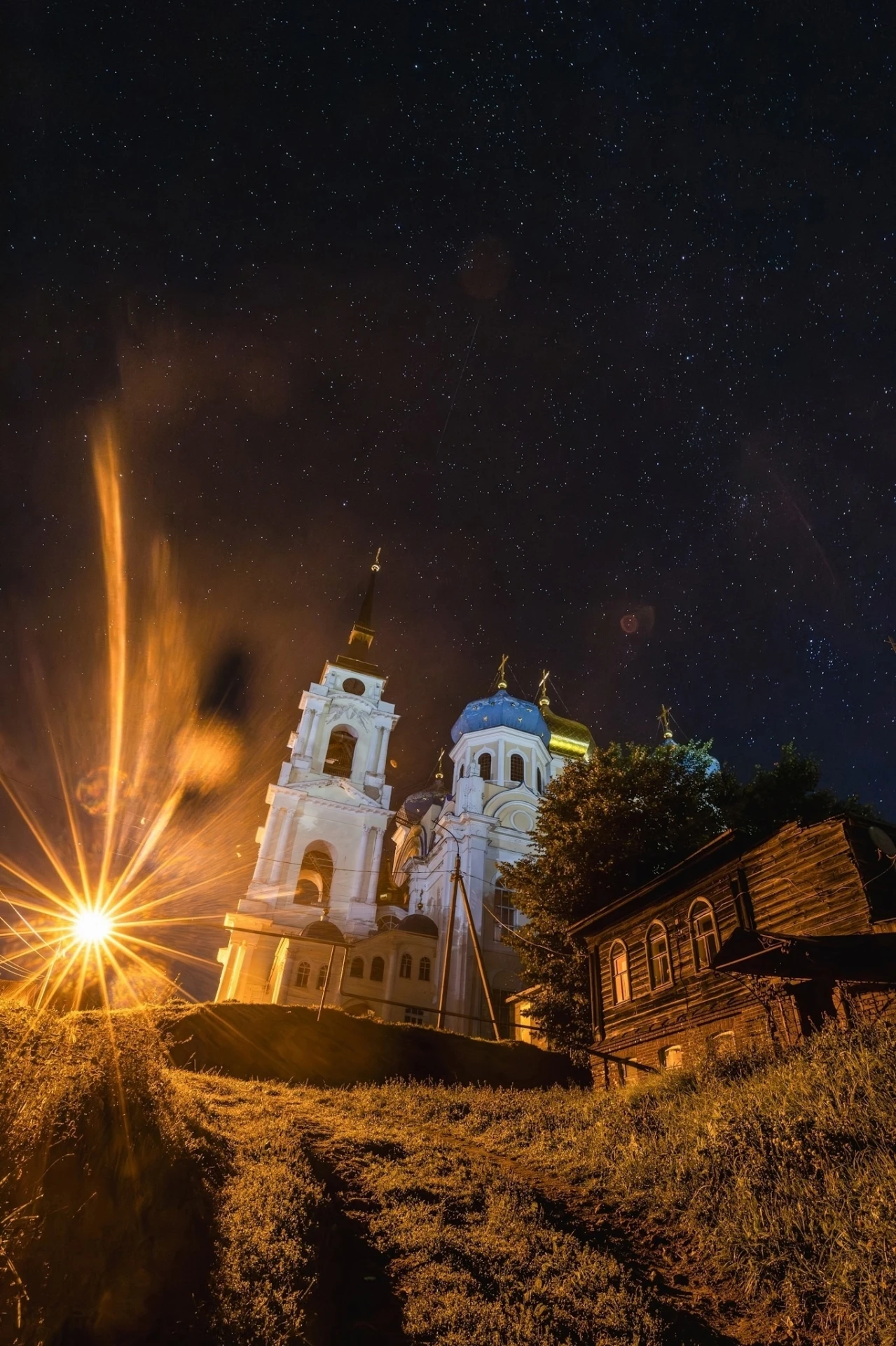 Орловская область. Город Болхов. Звёздная ночь.
