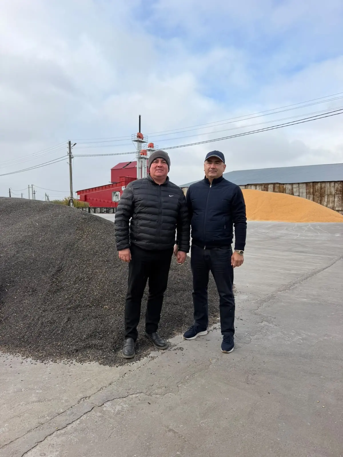 В этом сезоне на полях Кукморского района вновь появился подсолнечник — культура, котор...