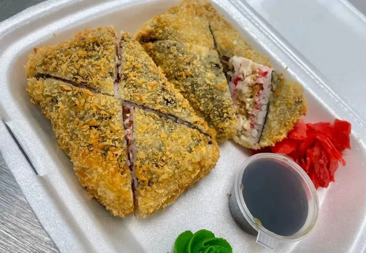 🍣ОНИГИРИиии!  вкусные треугольники с начинкой из лосося, краба , курочки и креветок