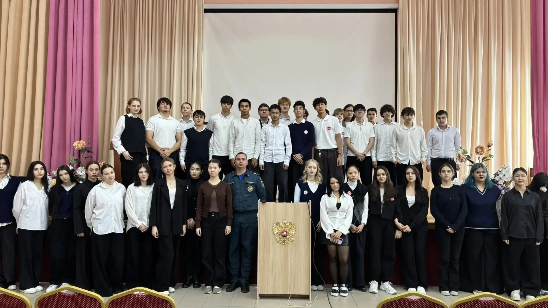 🚨 7 октября 2026 года, в преддверии Дня гражданской обороны, в школе № 15 прошёл откры...