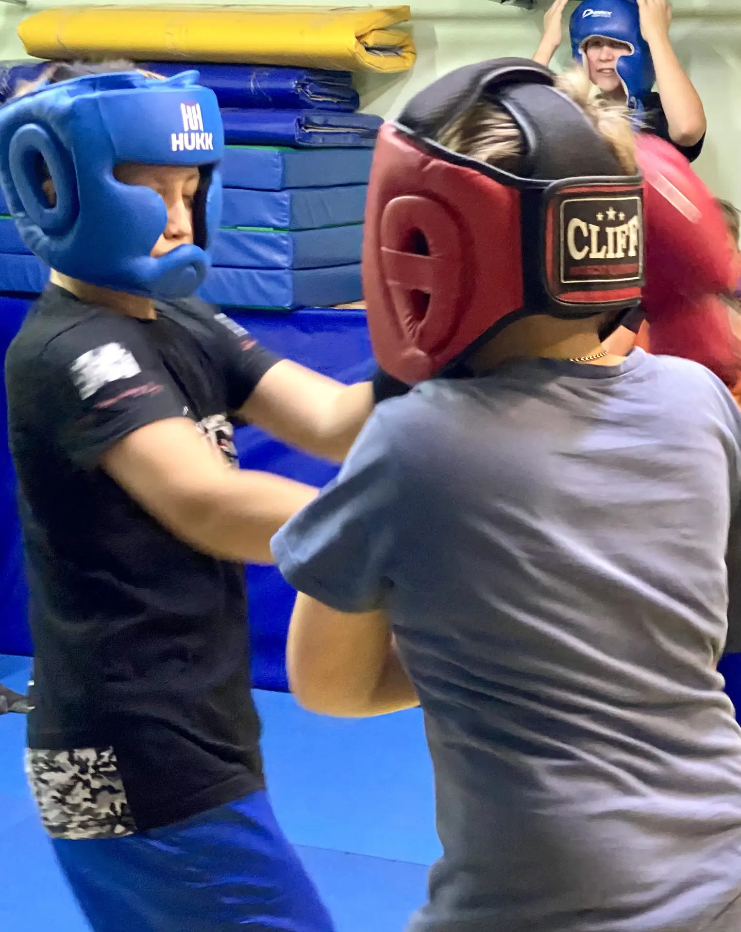 🥊БОКС ДЛЯ ДЕТЕЙ — это не просто удары по груше, а продуманная система, которая комплек...