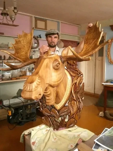 Из обычного полена — в царя леса! Вырезал на дачу такую красоту 🦌