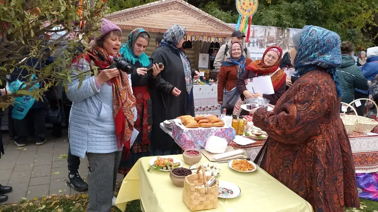 Давайте заглянем на областную Покровскую ярмарку! 🌾🍁