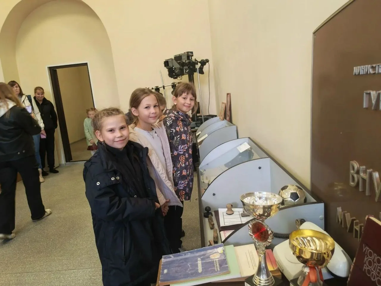 Ученики СОШ № 12 им. Героя России А. И. Потапова г. Шиханы посетили Вольский отдел полиции