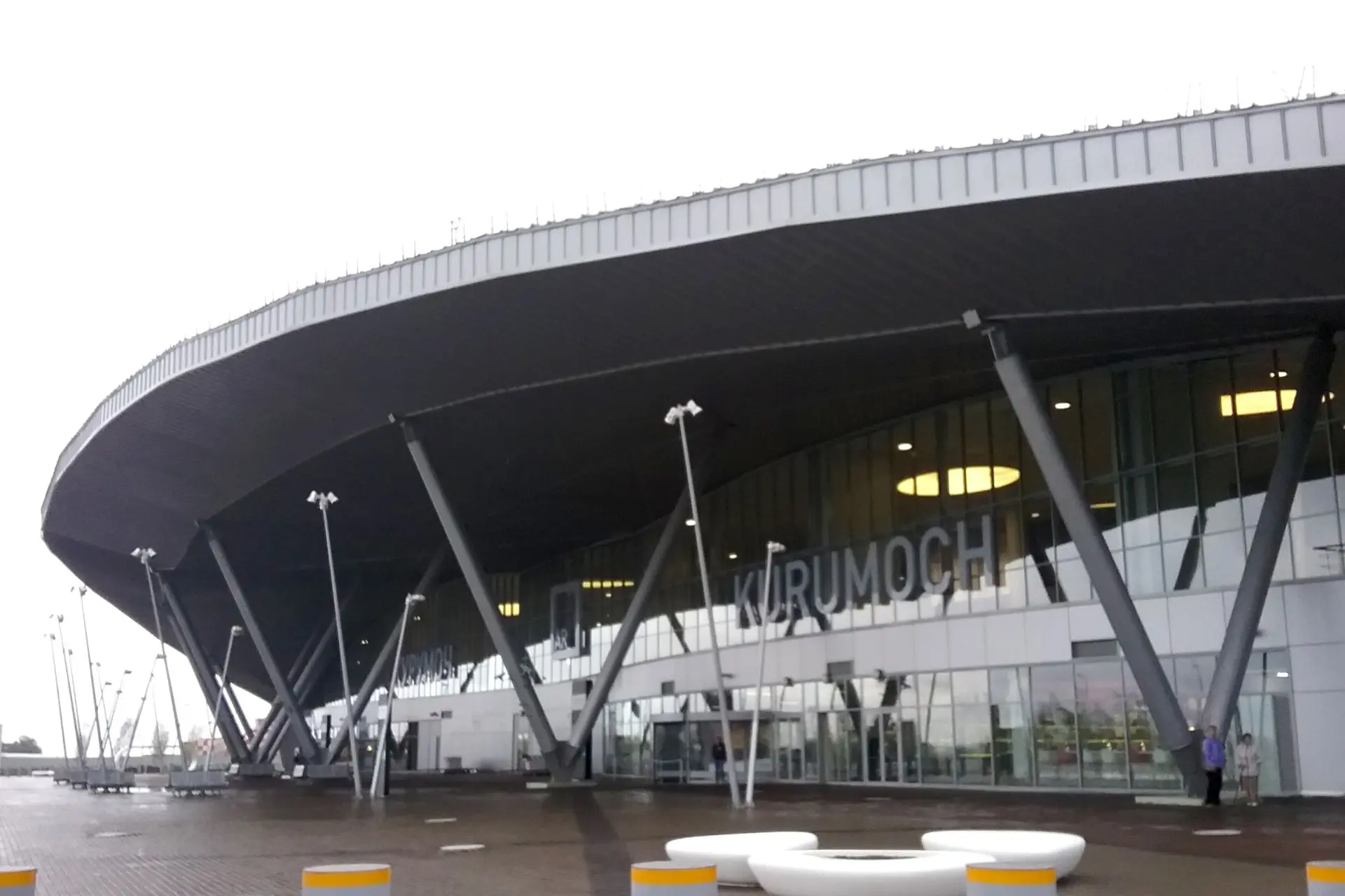 ✈️ Курумоч: расписание на сайте не обновляется, но онлайн табло работает