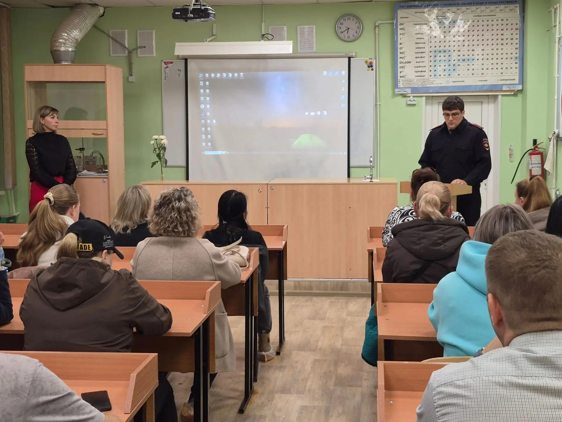 Безопасность детей — общая задача семьи и государства 🛡️