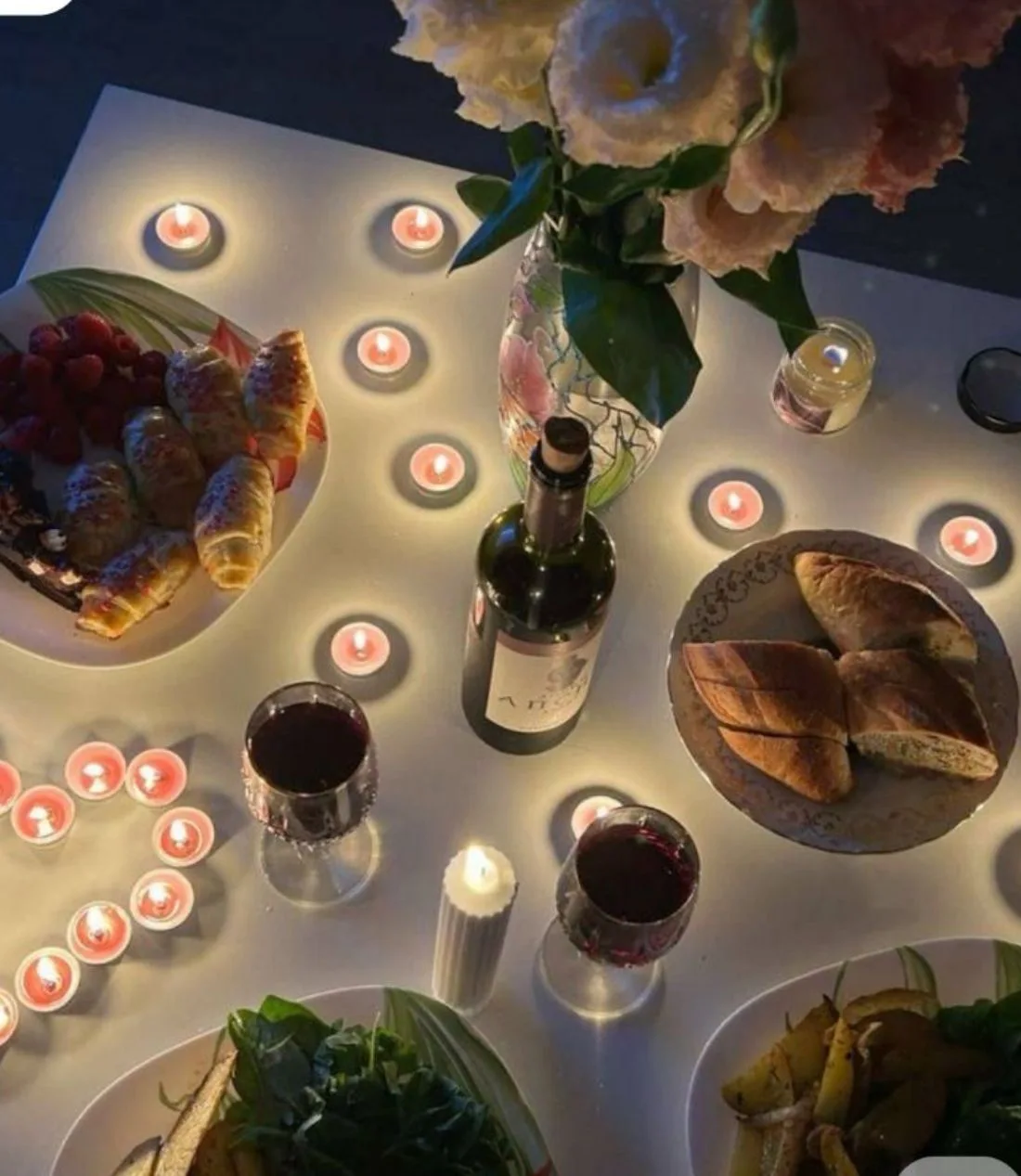 👩‍❤️‍👨Идеальный вечер без выхода в свет: устраиваем домашнее свидание 🥂