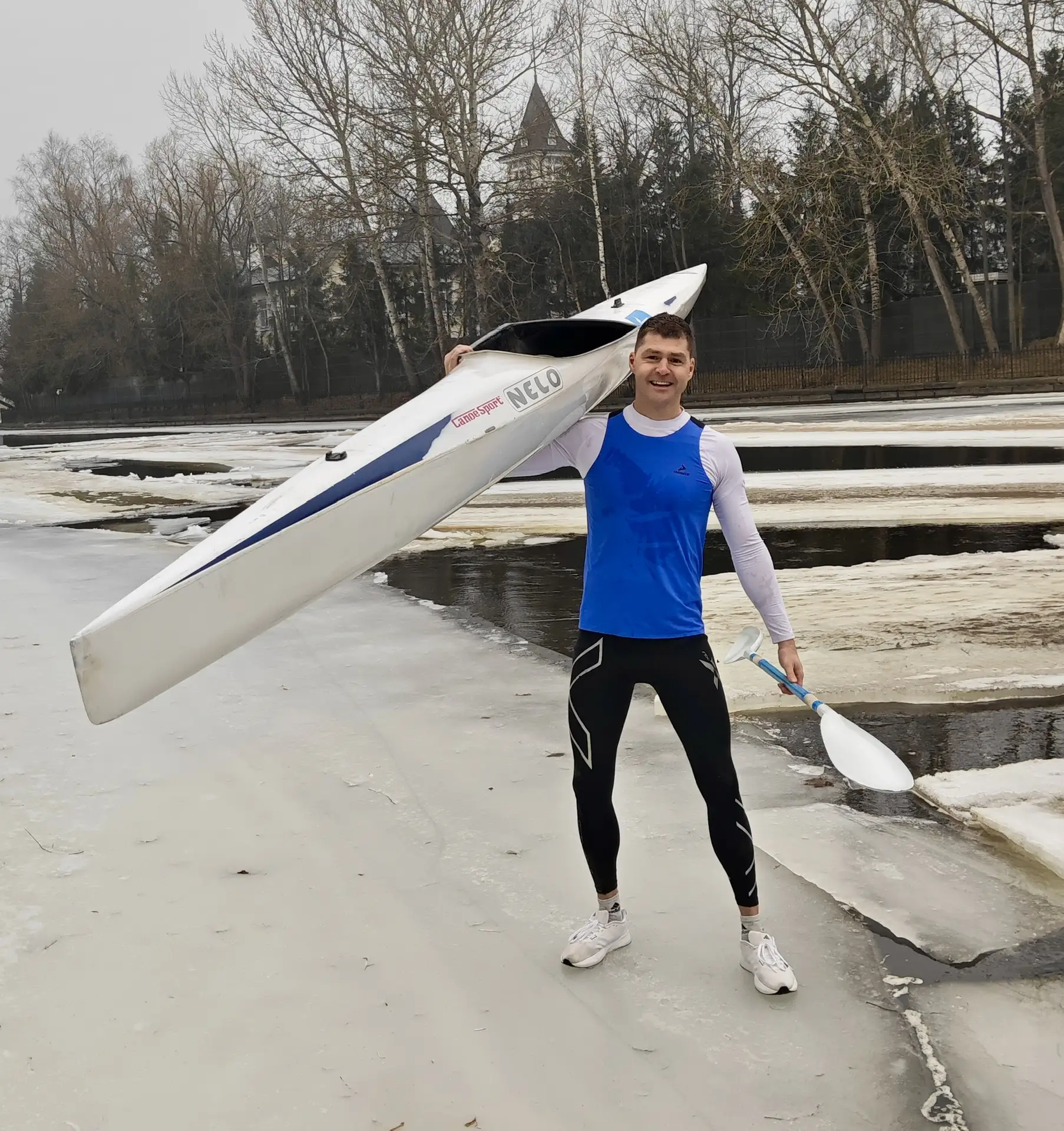 Наконец-то, лёд тронулся и я по традиции его разгоняю! 🛶😆👌🏼