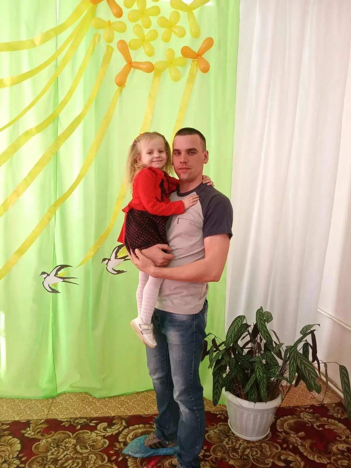 Участница конкурса «Суперсила моего папы» — Серикова Анна. Мой папа — мой главный герой!