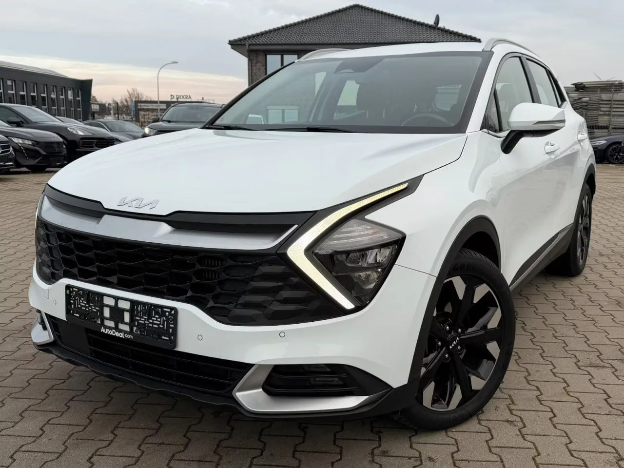 🚗 Kia Sportage 1.6 T-GDi 4WD PHEV Vision