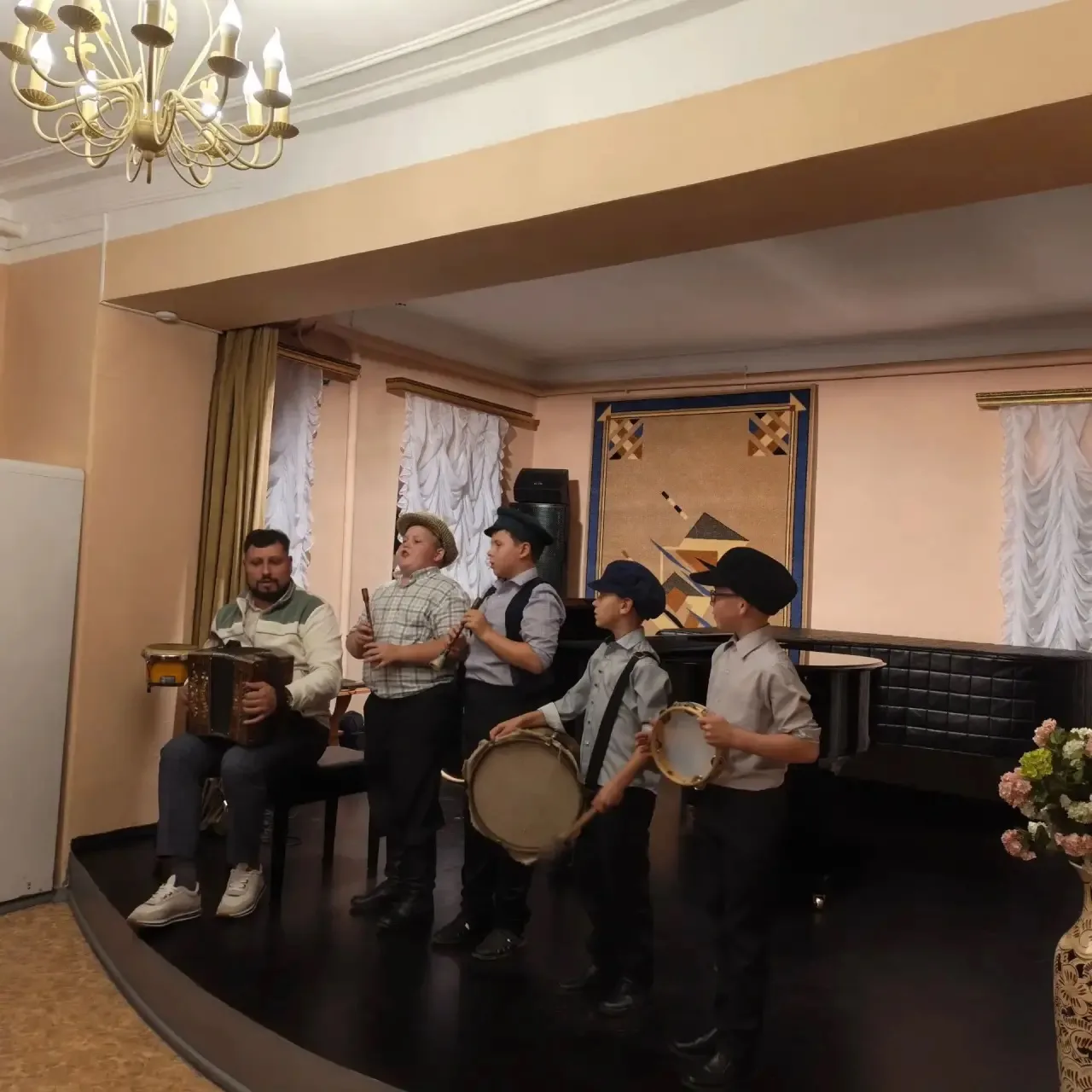 Коротко о вчерашнем дне ☺️🙃😉🎶🎸🎷🎧