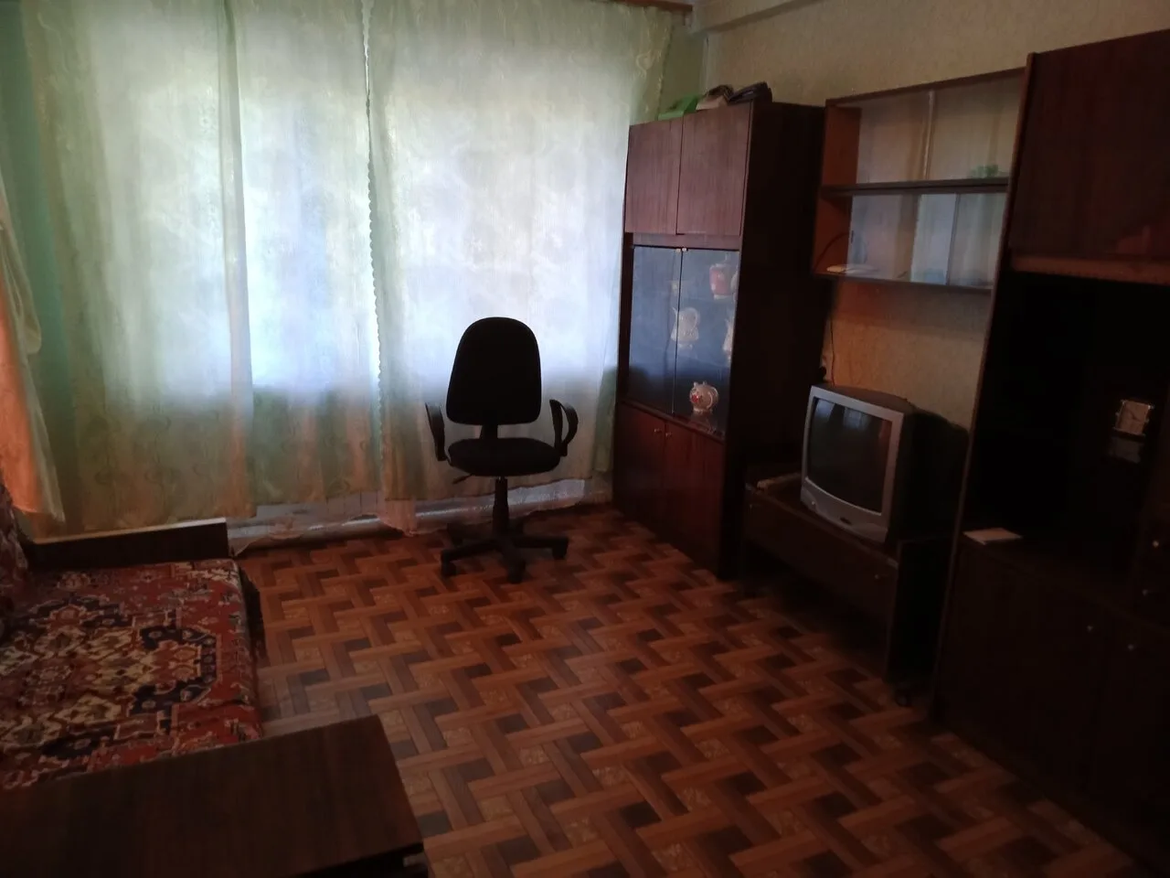 Сдам 2-комнатную квартиру в Макеевке, мкр. Комсомольский, 20 тыс. руб.