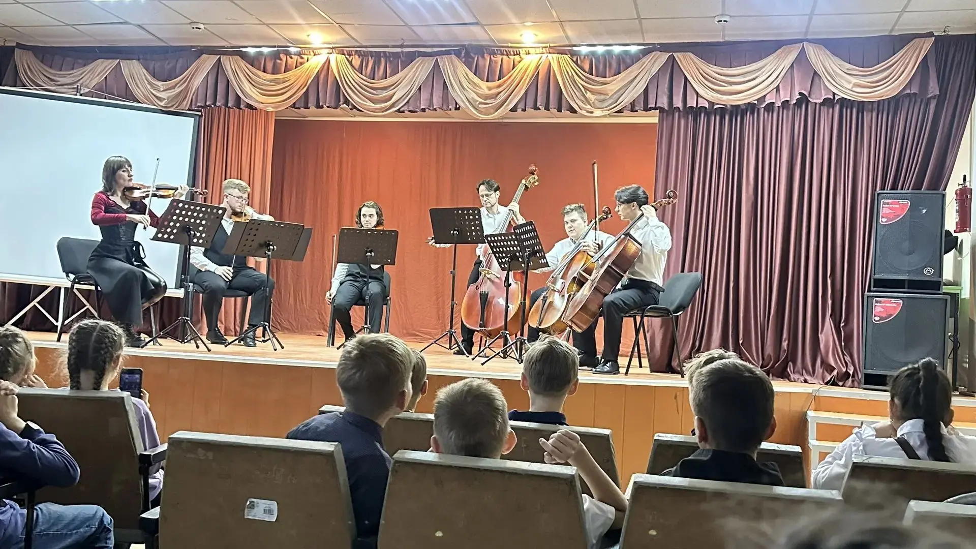 🎮🎻 КОГДА ИГРЫ ОЖИВАЮТ…