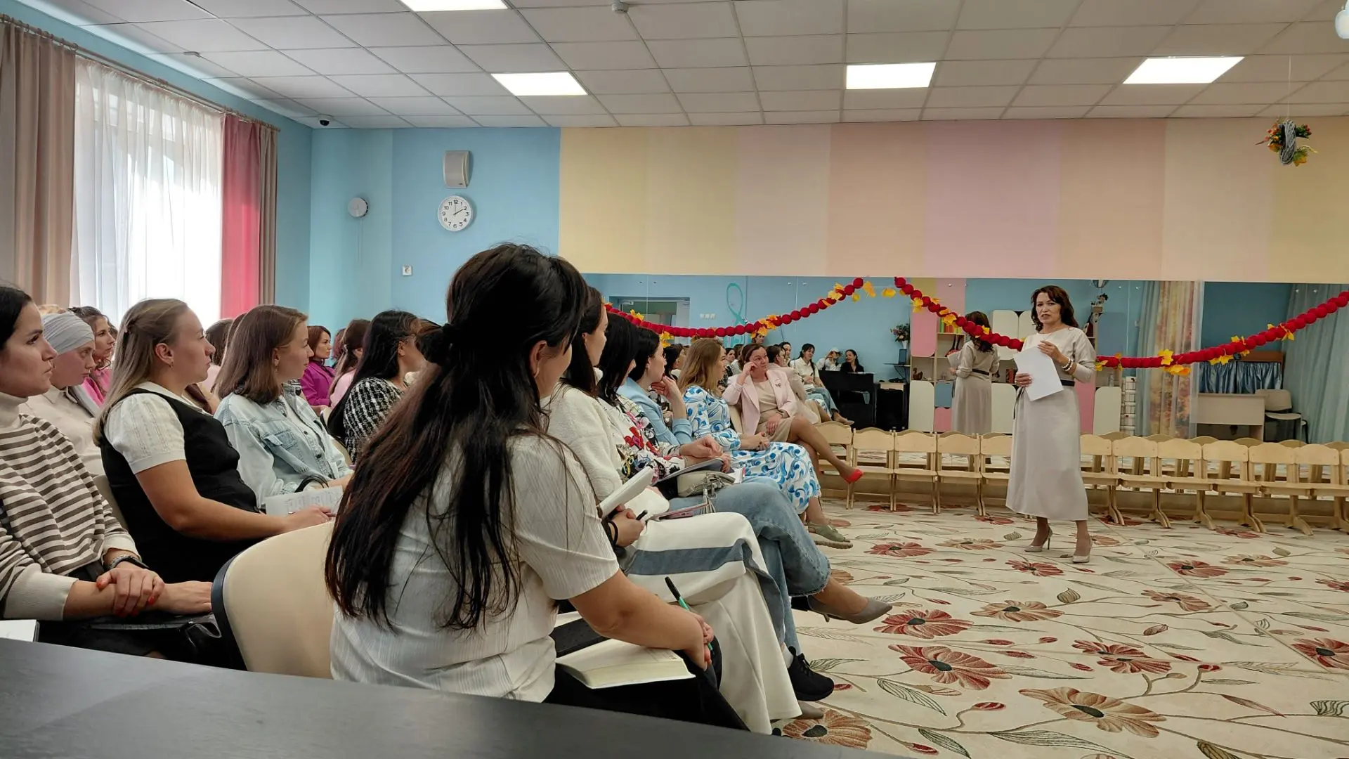 В нашем саду прошел семинар-практикум «Конкурс без ошибок» по подготовке к участию в го...