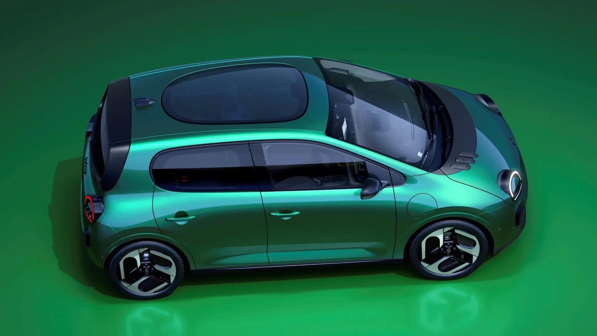 Renault Twingo E-Tech electric получил панорамную крышу Twingobay