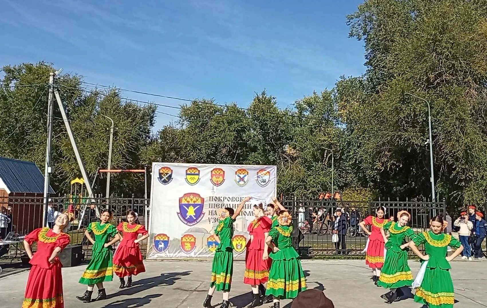 💥Александровогайцы зажгли на «Покровских шермициях» в Новоузенске💥