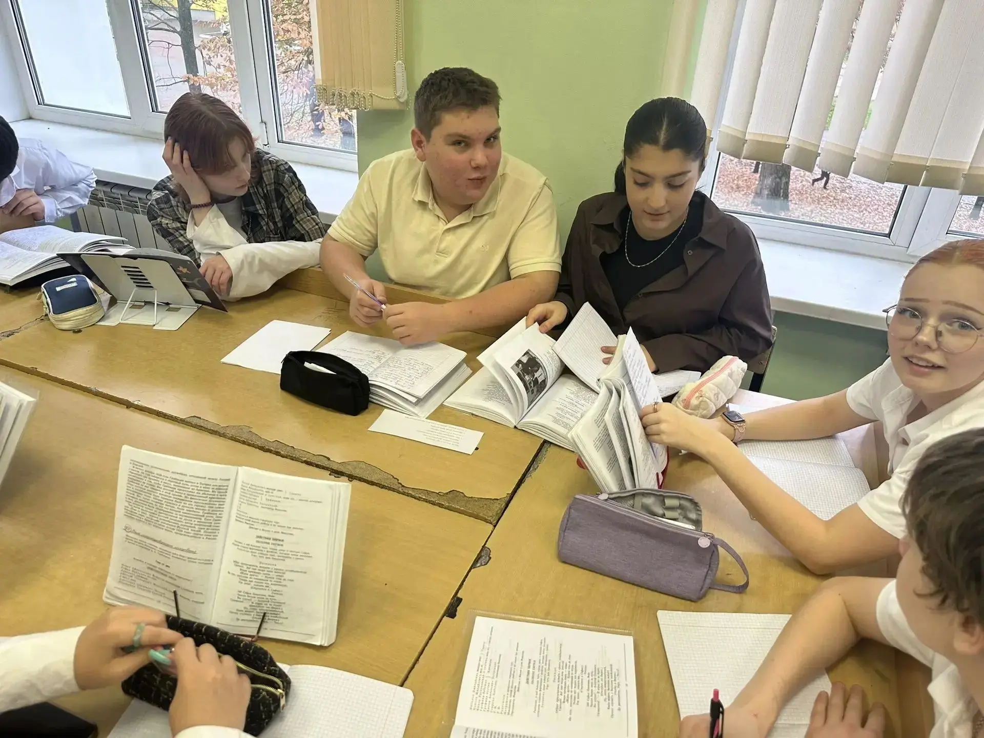 Дело о «Горе от ума» раскрыто в 9-5 классе!
