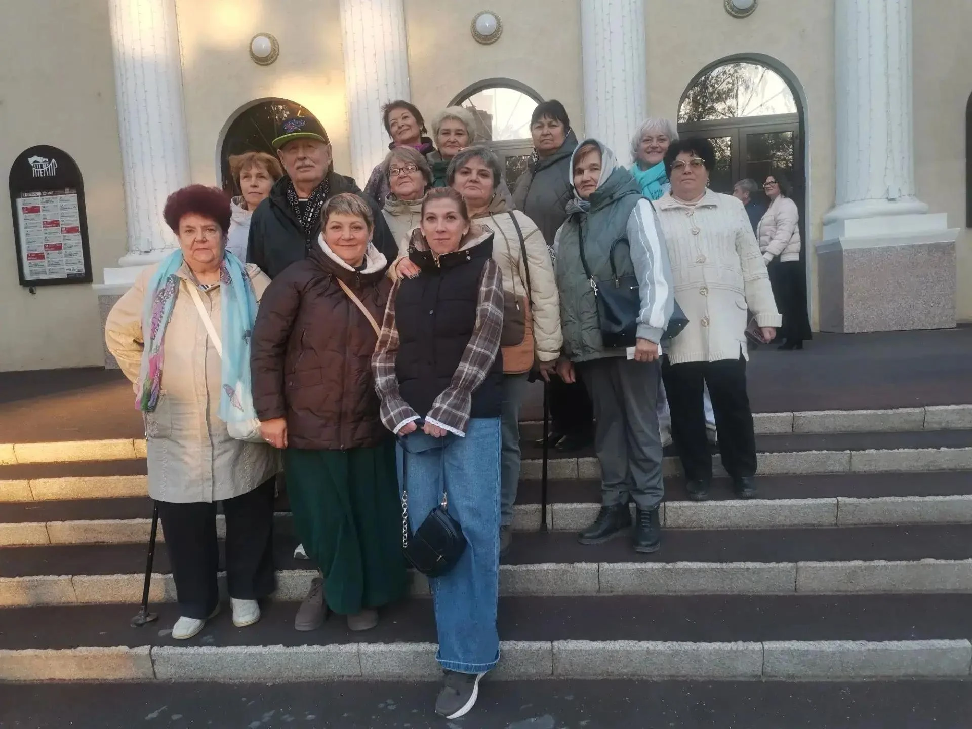 Новосибирский музыкальный театр радует клиентов центра "Надежда" посещением прекрасных ...