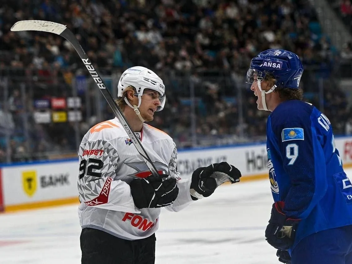 🏒"Авангард" сегодня завершит выездную серию матчем с "Барысом" в Астане.