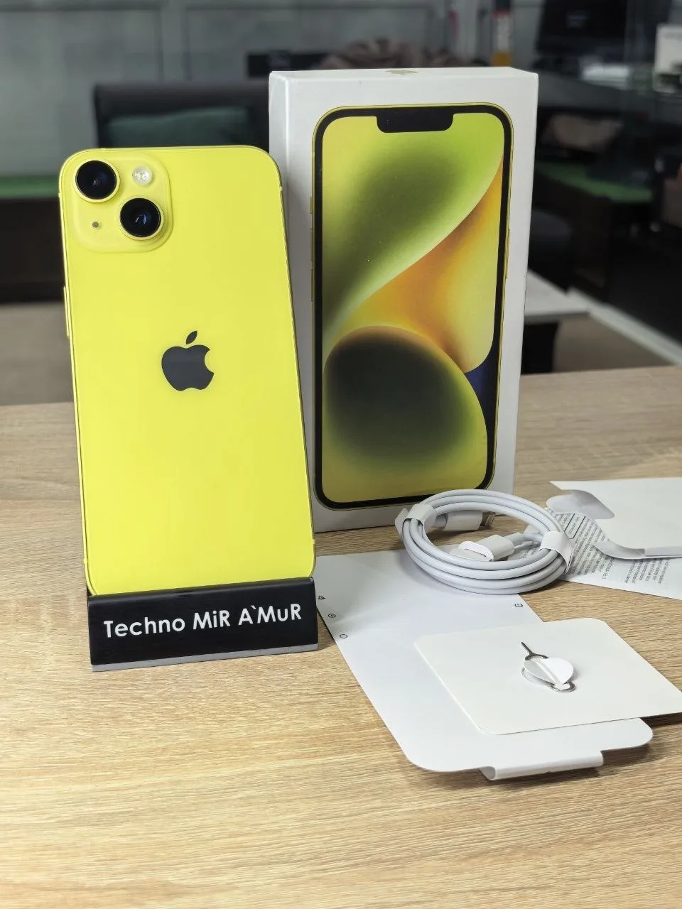 iPhone 14  / 128 gb