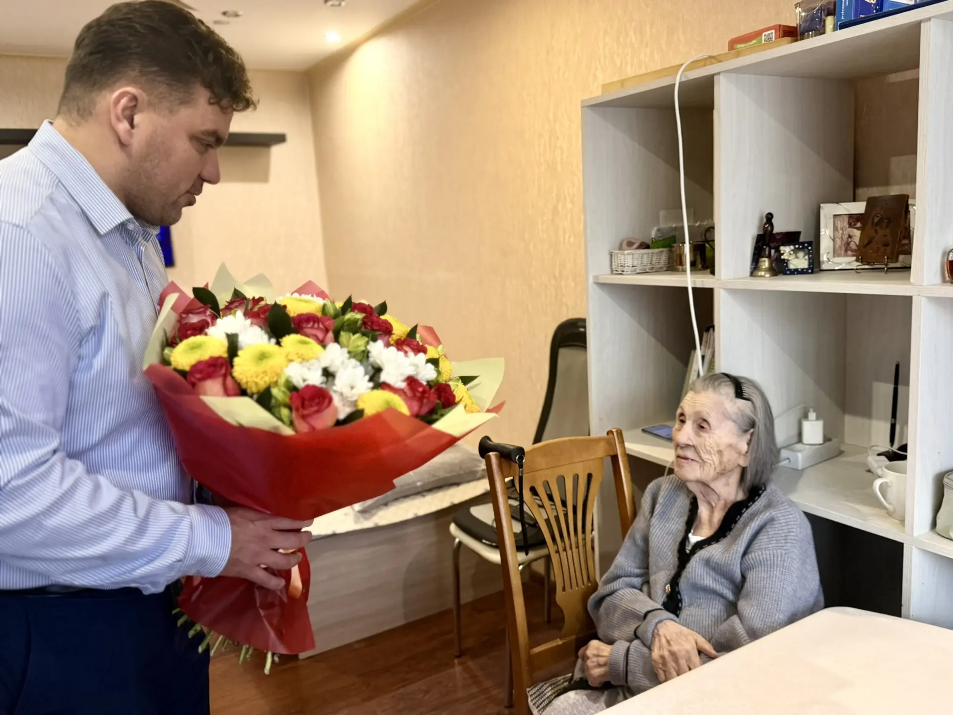 Сегодня ветерану Великой Отечественной войны Клавдии Леонтьевне Ровинской исполнилось 1...