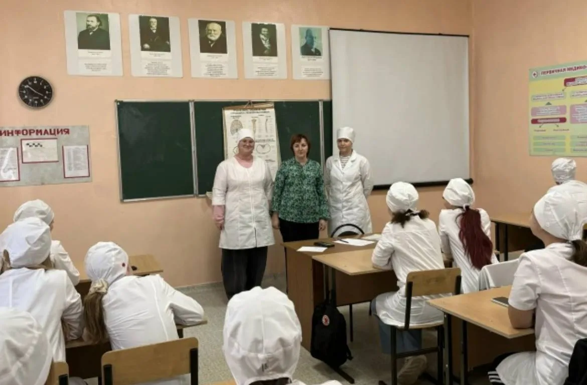 09.10.26г.в Аркадакском филиале ГАПОУ СО СОБМК под руководством Гончаровой Т.Е..состоял...