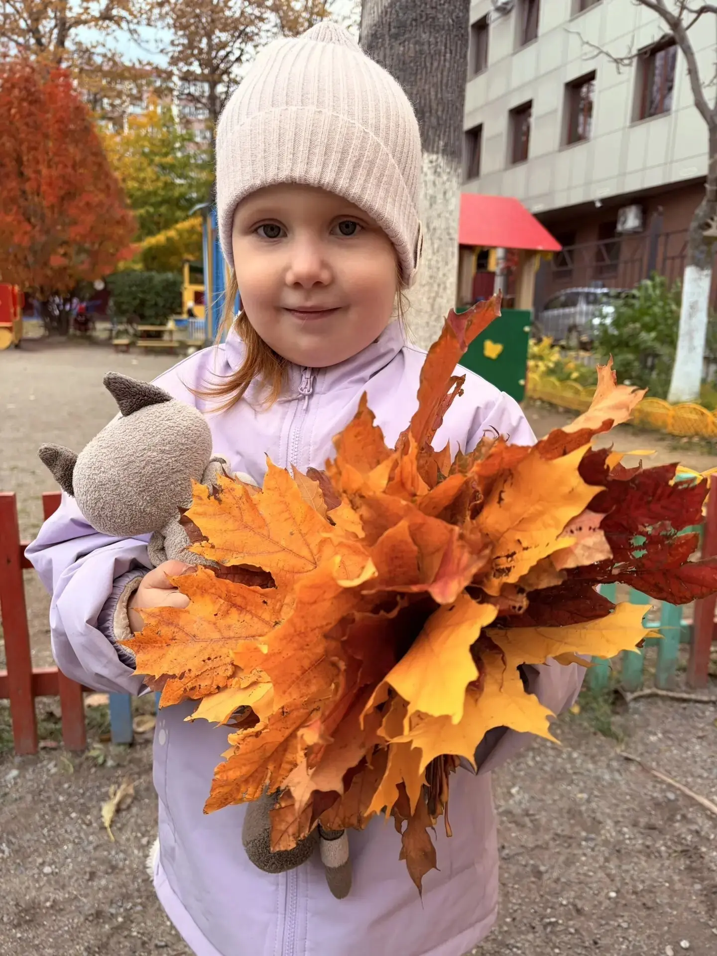 Золотая осень в наших ладошках 🍁