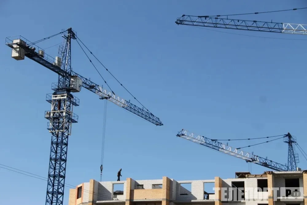 🏗️Развитие строительной отрасли и ЖКХ Приамурья обсудили в федеральном минстрое