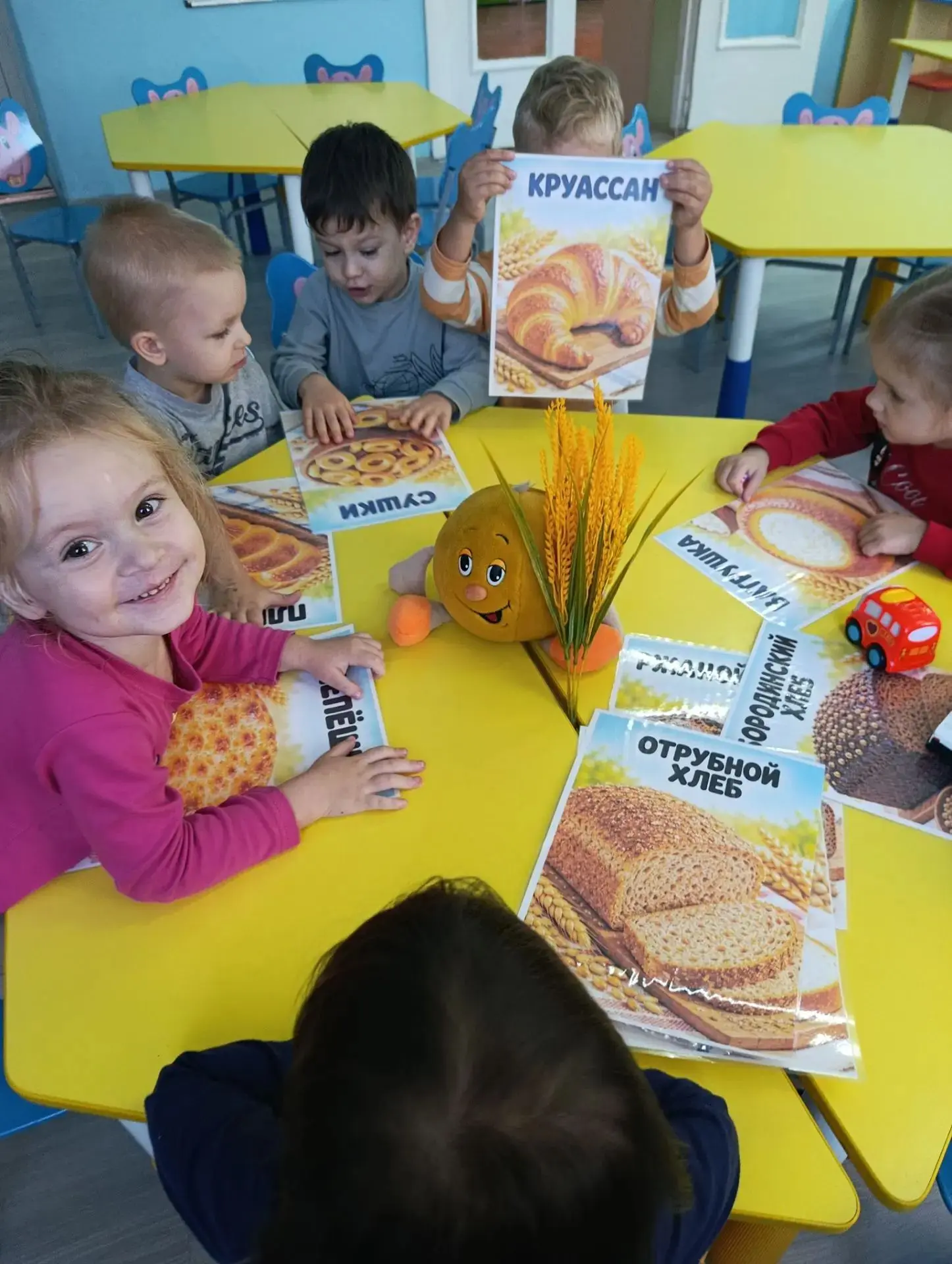 🥖 «Цена крошки — хлеба велика»: как Колобок в гости заходил!