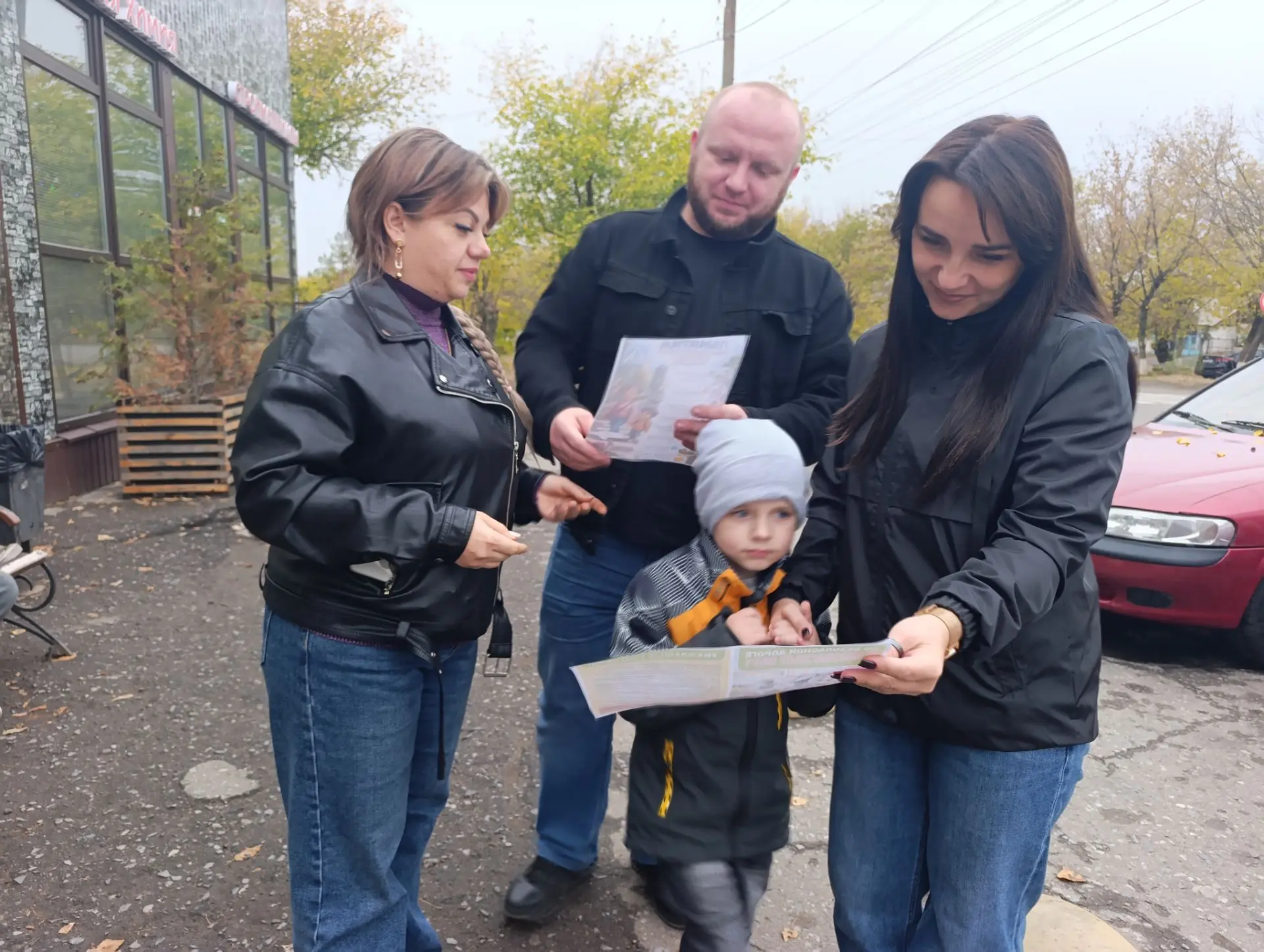 Родительский патруль в действии: безопасность на дорогах — общее дело! 🚦