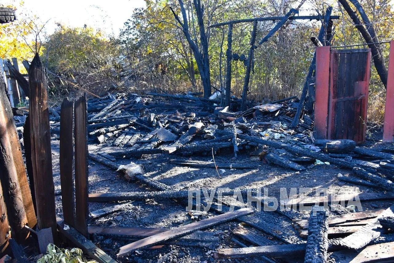 ‼️ Ещё кадры последствий ночной атаки БПЛА на Красный Луч