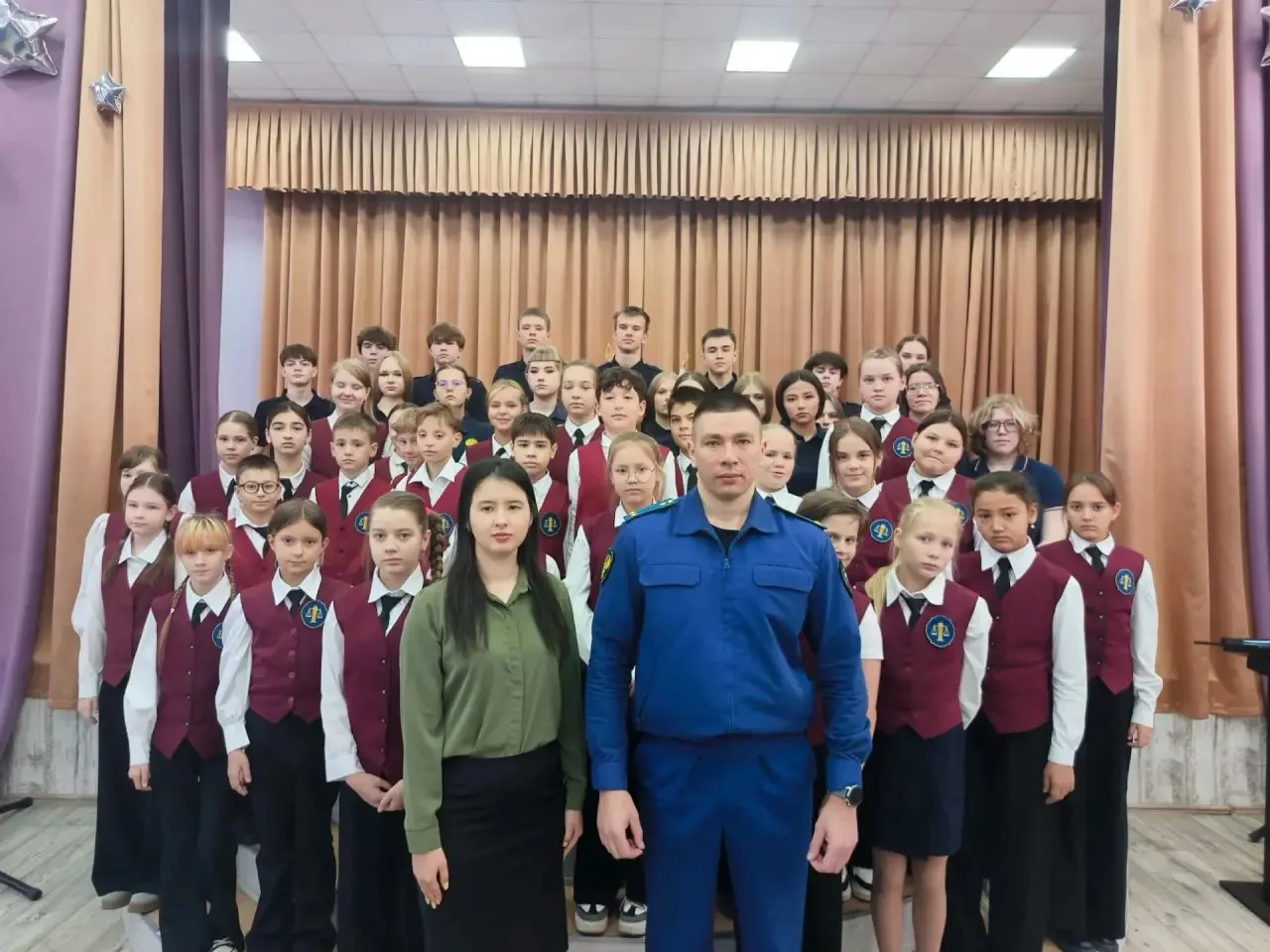 В гимназии  прошел Урок мужества с участием представителей Тындинской городской прокура...
