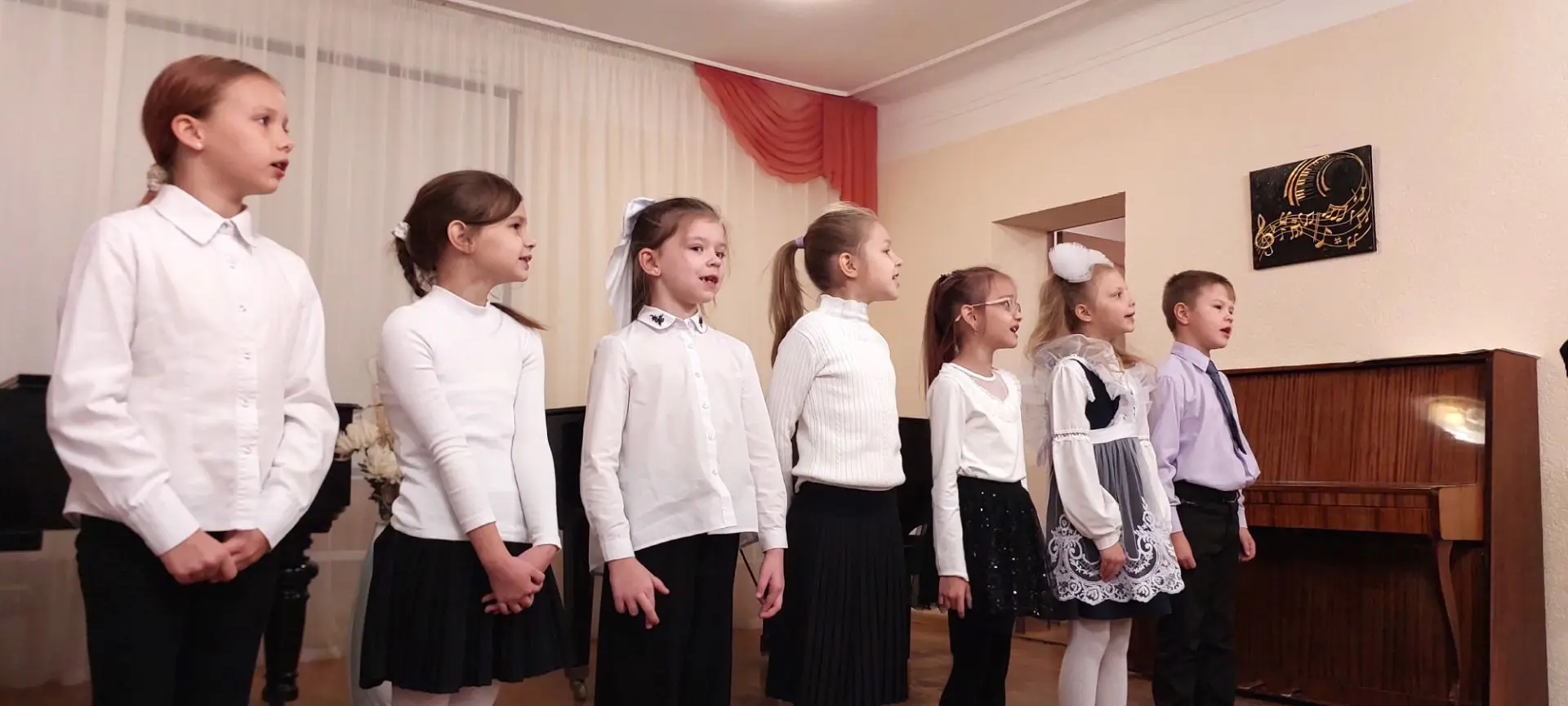 5 октября отмечается “Международный день учителя”. ДШИ №17 не ограничились одним праздн...