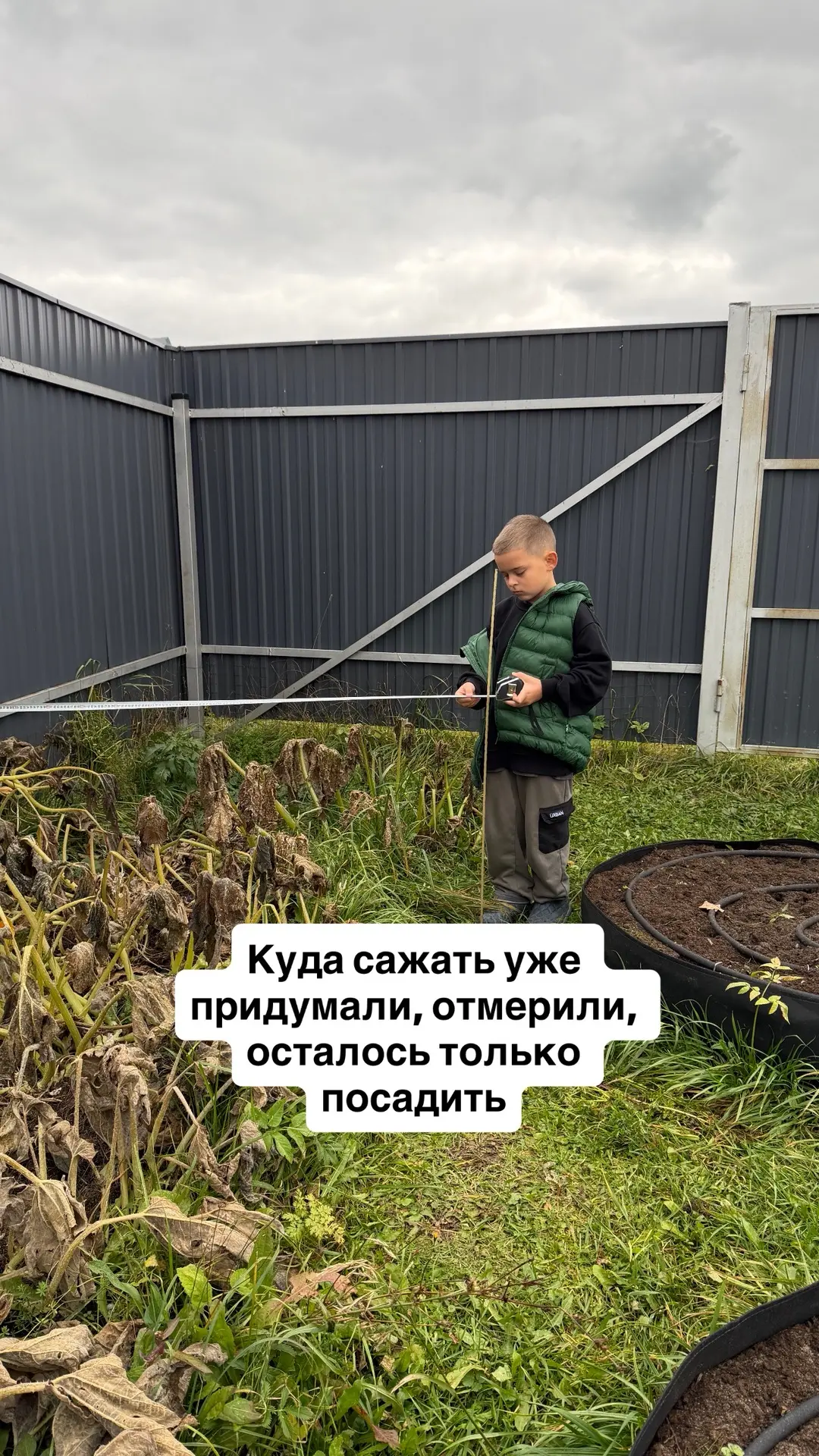Вот так всегда: ждала каникул Ника, чтобы с ним неделю провести на даче и переделать ку...