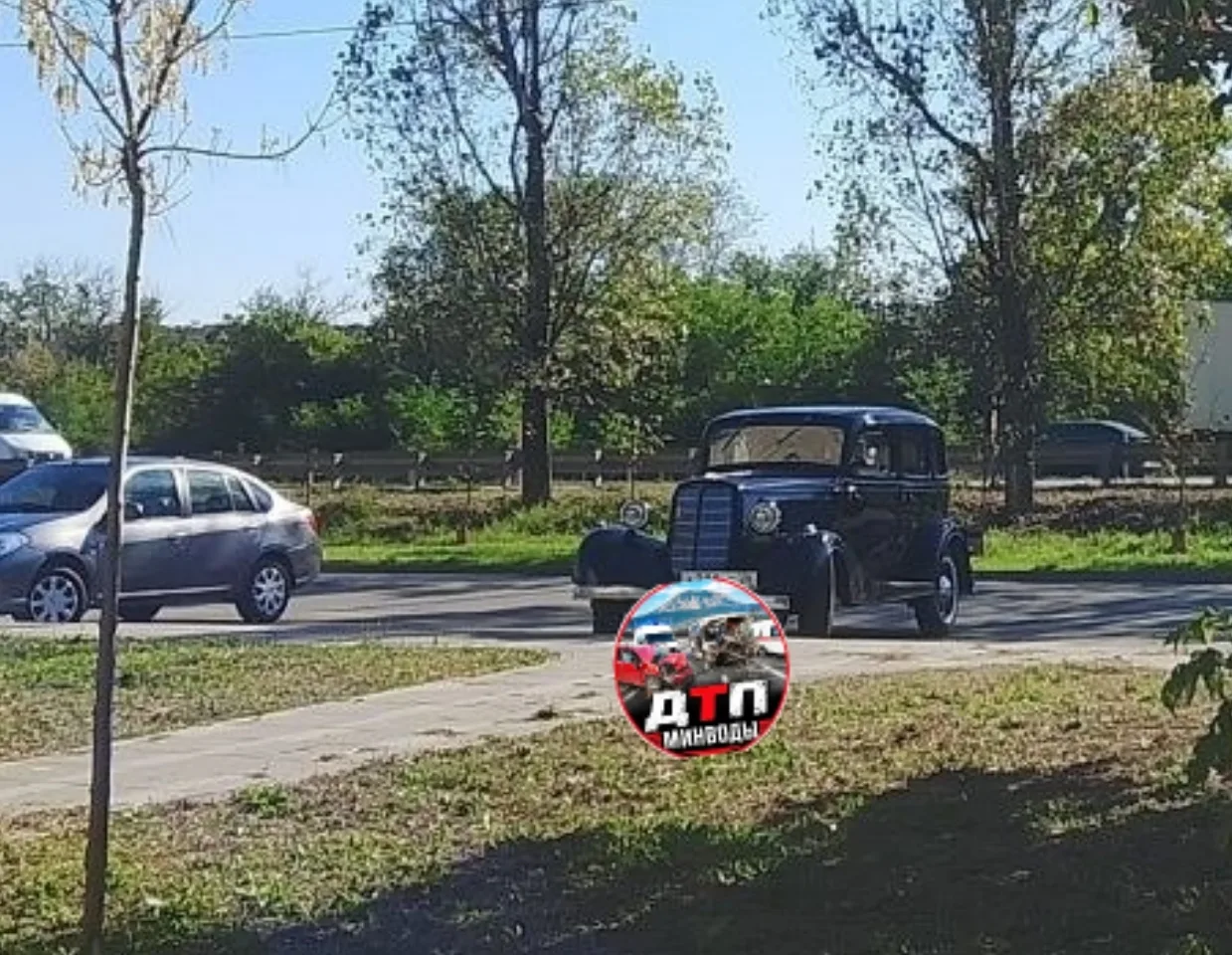 красота какая стоит у нас в городе 😍