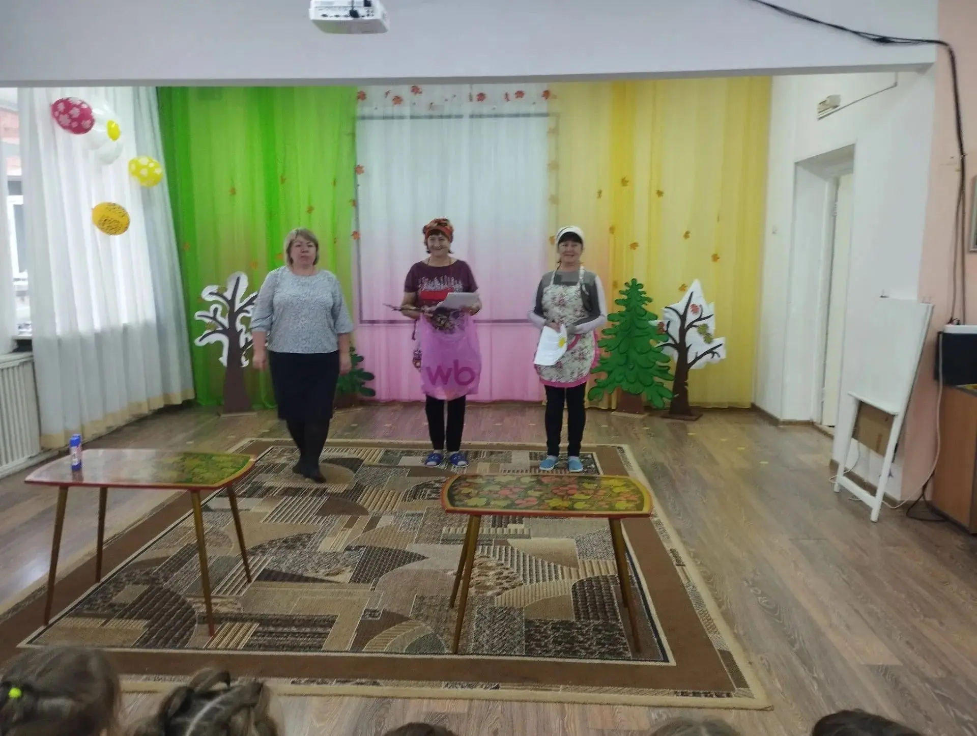 Связь поколений: бабушки из «Источника» навестили орлят-дошколят в «Мишутке»