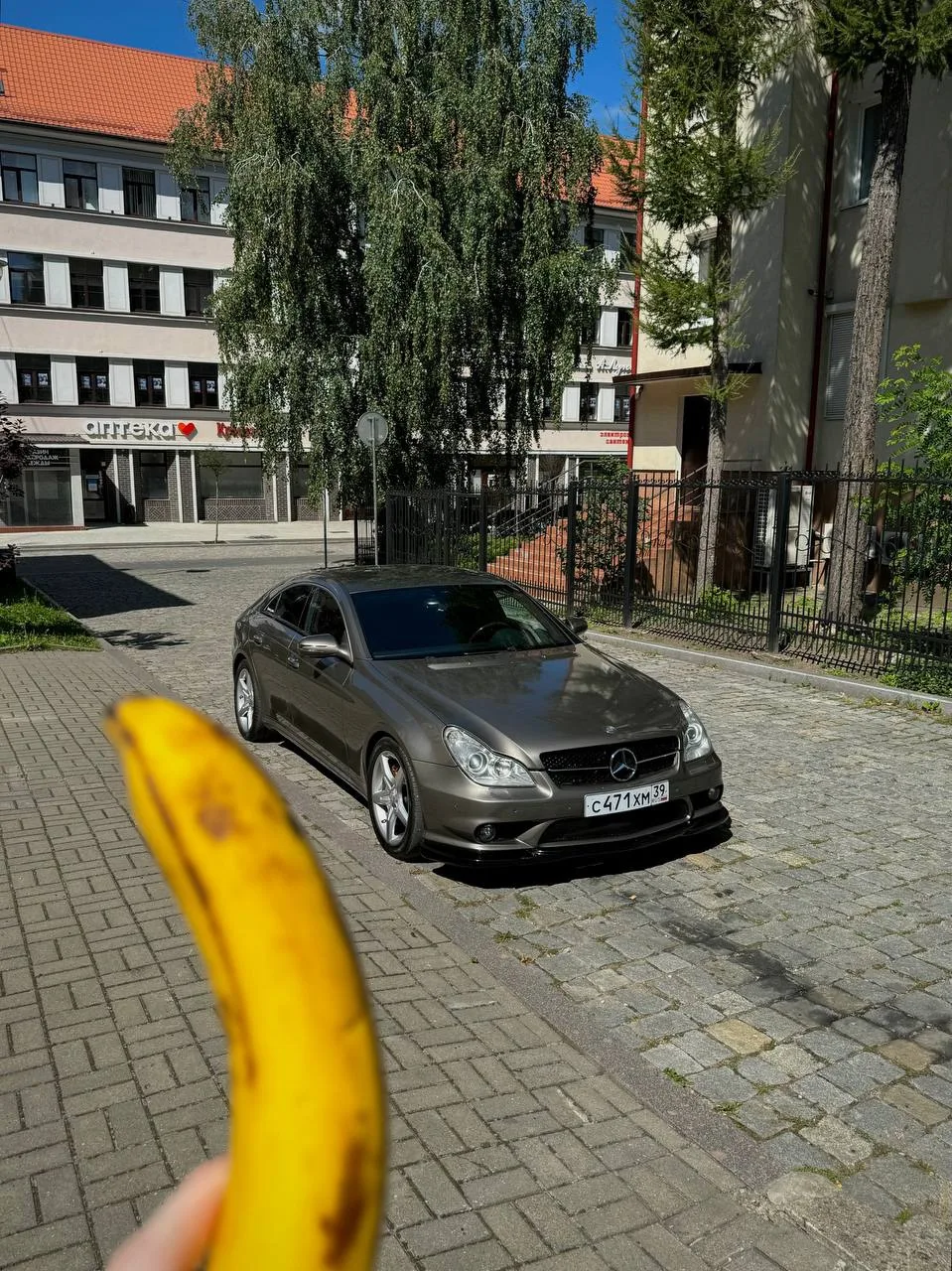 Фото одно, а банана два 🍌