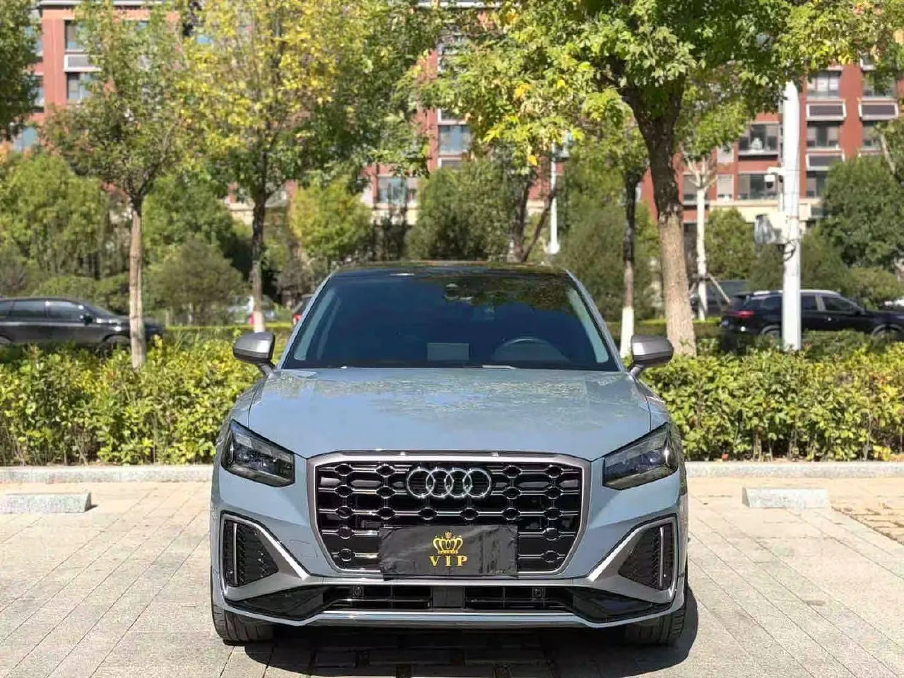 🚘 Audi Q2L (Fashion)