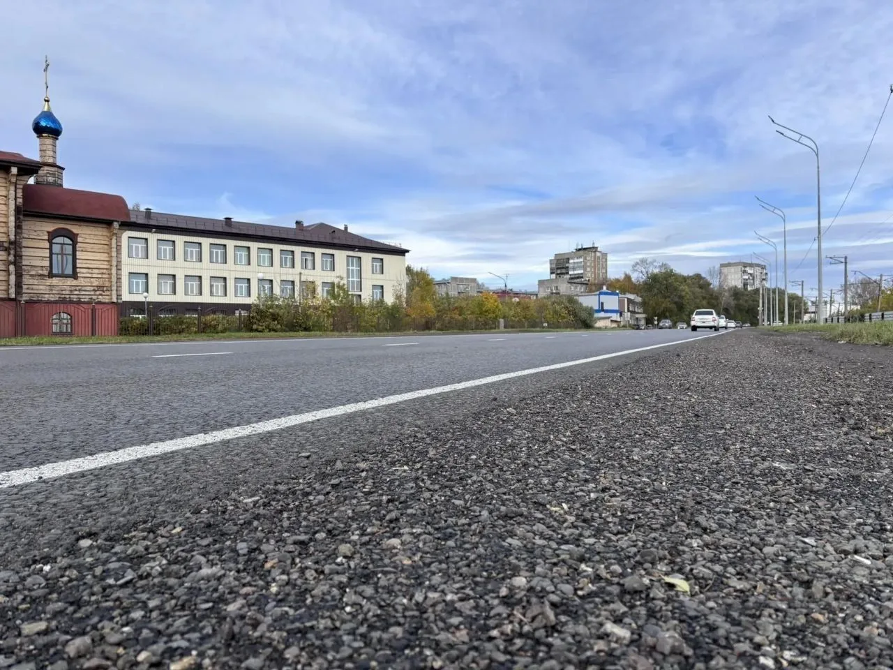 🚧 В Новокузнецке преобразили одну из дорог