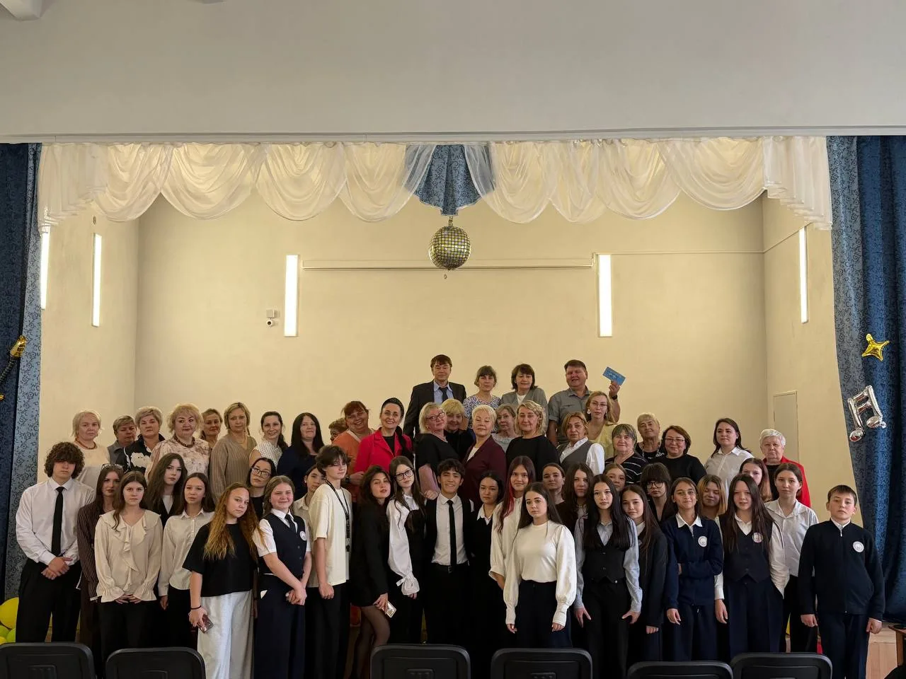 5 октября в МАОУ «Школа № 55» прошёл День учителя! 🎉