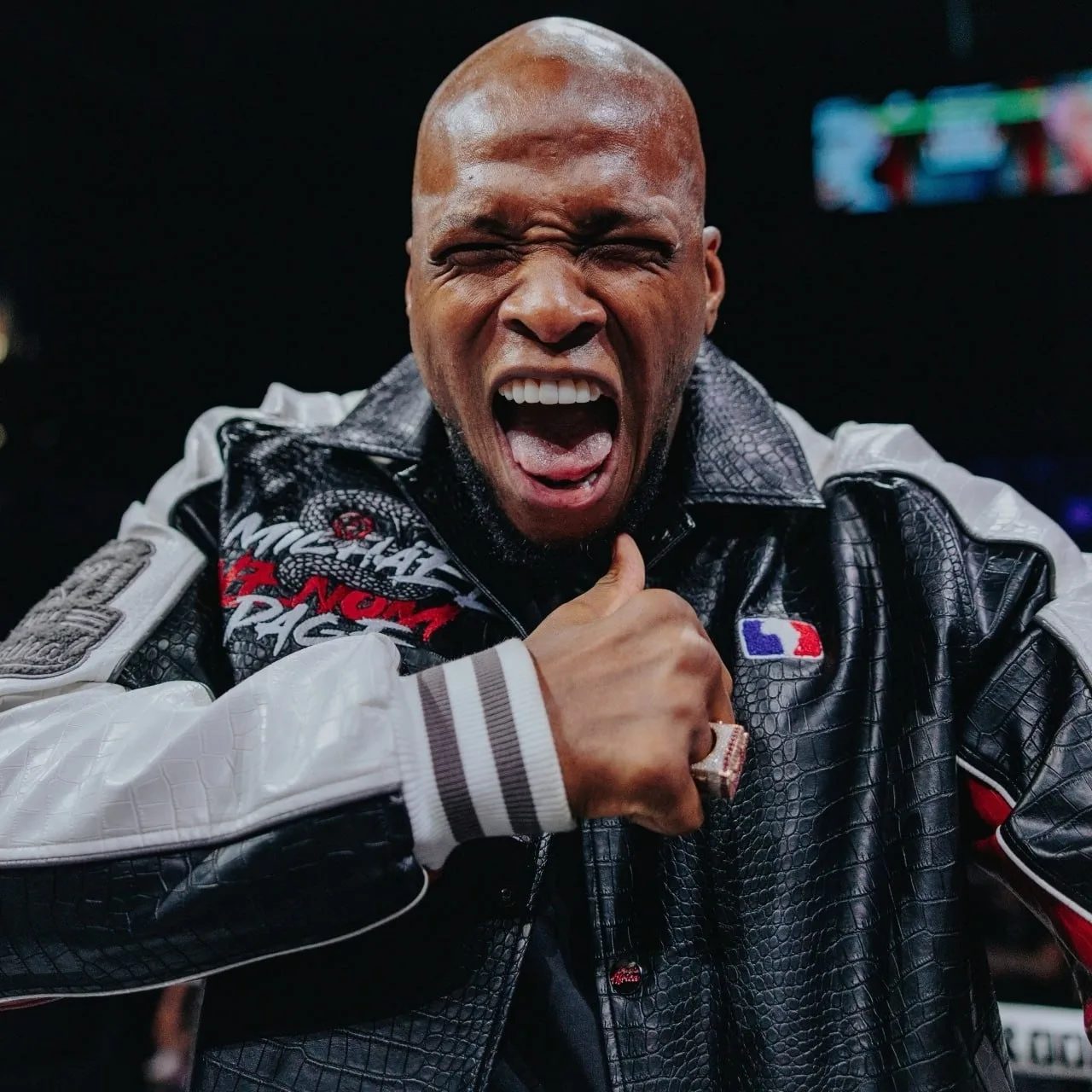 📝Майкл Пейдж подписал контракт с Misfits Boxing!