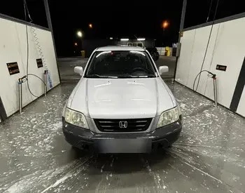 🚗 Honda 2000