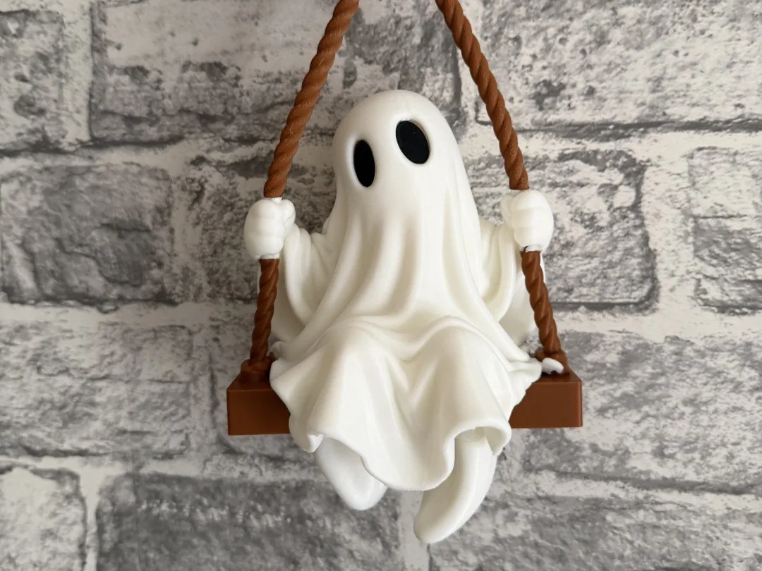 👻 Привидение на качелях