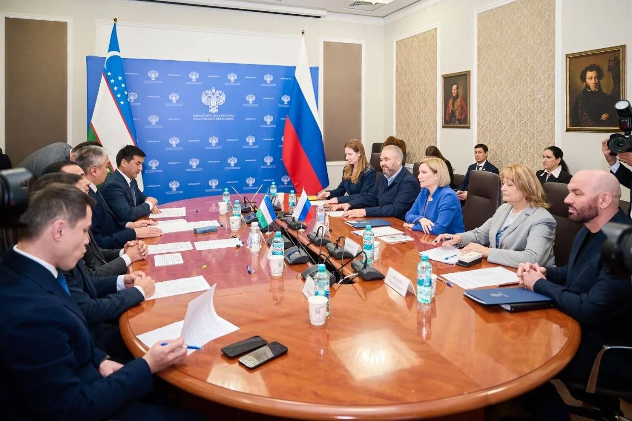 Вместе с Министром культуры Республики Узбекистан Озодбеком Назарбековым провели шестое...