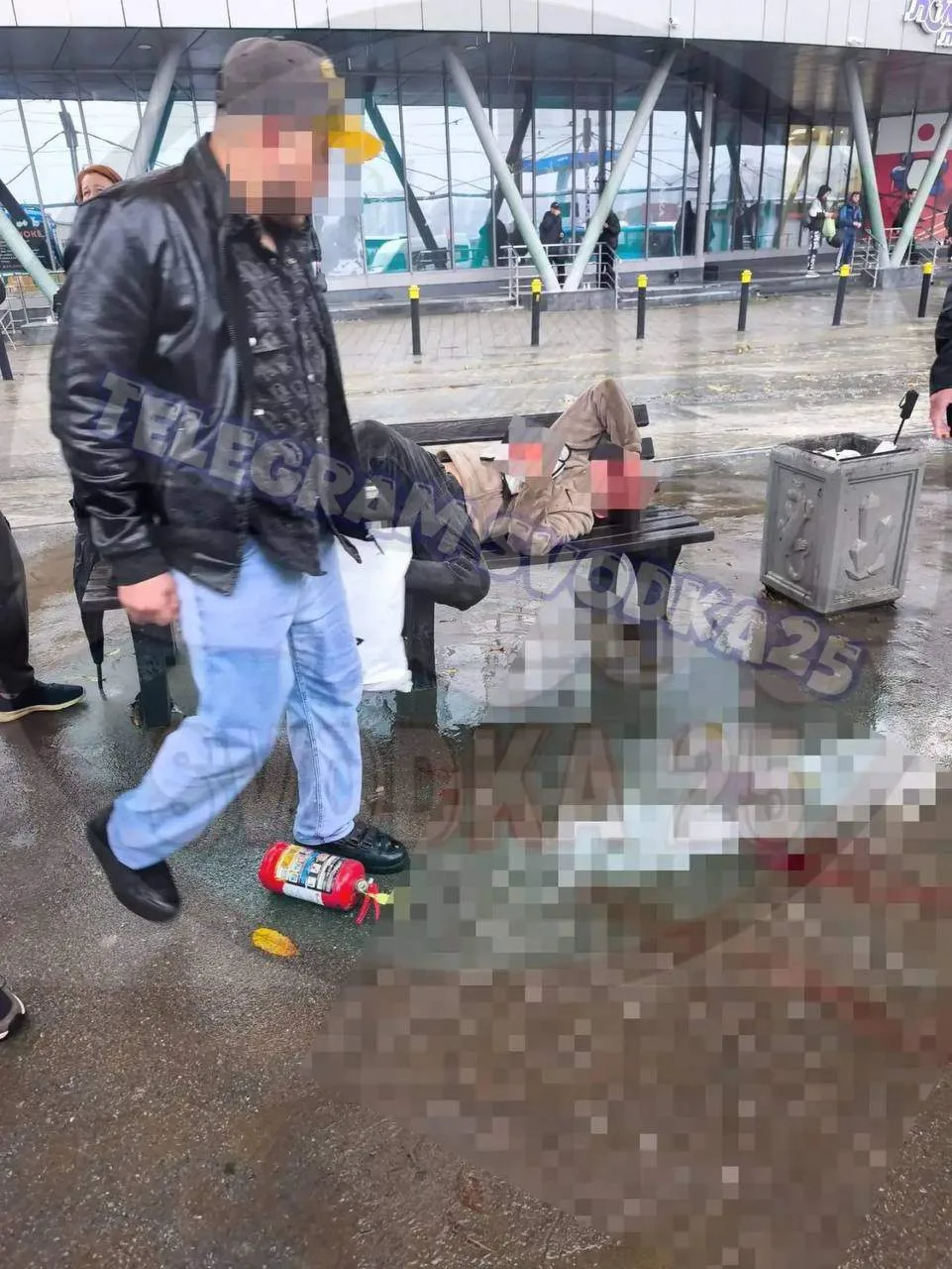 Во Владивостоке подростки выбили глаз водителю автобуса                                ...