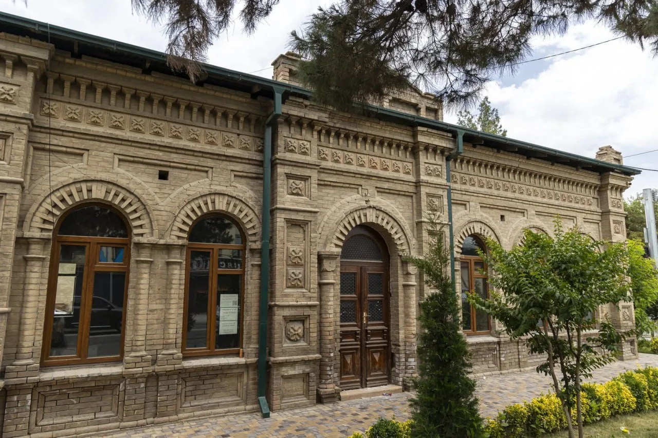 Пряничный домик в Самарканде